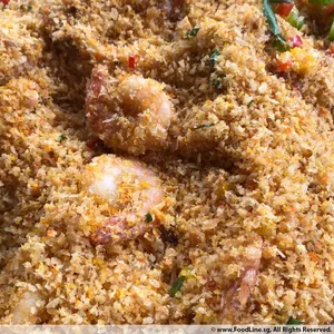 Panko-crusted Butter Garlic Prawns <i> tossed with aromatic curry leaf</i>