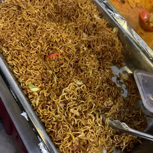 Fried Mee • 干炒面