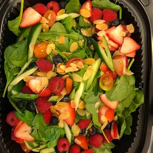 Mixed Berry Spinach Salad (V) <i>with roasted sesame yuzu dressing</i>