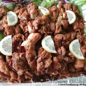 Crispy Chicken w/ Lemon Sauce 柠檬酱香酥鸡扒