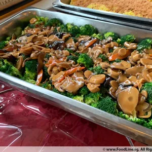 三菇西兰花 Broccoli w/ Assorted Mushroom
