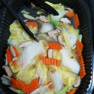 Braised Cabbage with Fresh Assorted Mushrooms