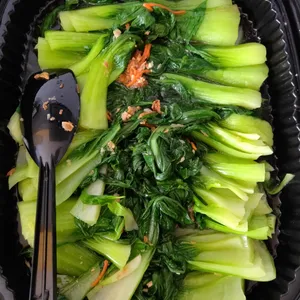Siew Pak Choy with Garlic Onion <i> sauced with Cantonese Soy, Galic and Fry Shallot </i>