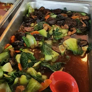 香菇小白 Siow Peh w/ Mushroom