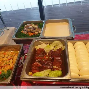 扣肉包 Chinese Bun w/ Stewed Pork