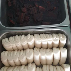 扣肉馒头 Braise Pork w/ Bun