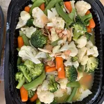Sauteed Summer Vegetables Medley with Crispy Garlic