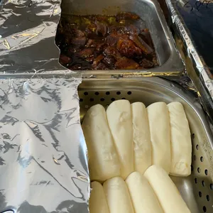 Braised Pork w/ Bun • 扣肉包(Chef's Recommended)