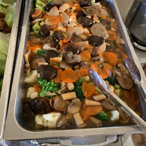 Longevity Bailing Mushroom With Vegetables