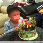 1x Dinosaur Buttercream Cake @$95 (Add-on Desserts : None) (Cake Flavour: Vanilla Bean) (Size: 6