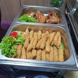 Breaded Dory Fillet With Tar Tar Sauce