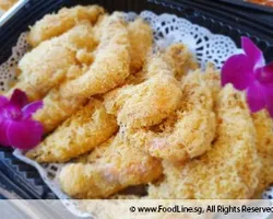 Deep Fried Butter Prawn | Customer Photo | Le Xin Catering Group Pte Ltd