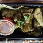 Deep Fried Pandan Leaf Chicken w Thai Chilli 酥炸香兰鸡沾泰式酱 <i>Serves 5 - 6 pax</i>