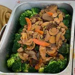 三菇西兰花 Broccoli w/ Assorted Mushroom