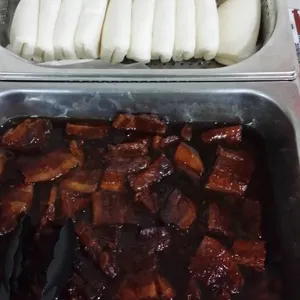 Braised Pork w/ Bun • 扣肉包(Chef's Recommended)