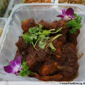 Indonesian Chicken in Thick Spice Gravy