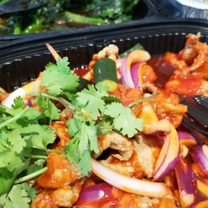 咕噜猪肉 Sweet & Sour Pork