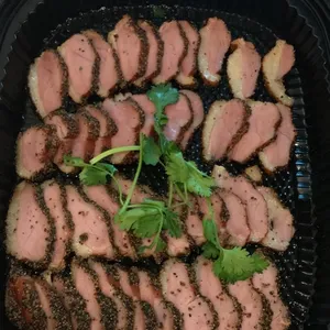 黑椒烟鸭 Smoke Duck w/ Black Pepper 