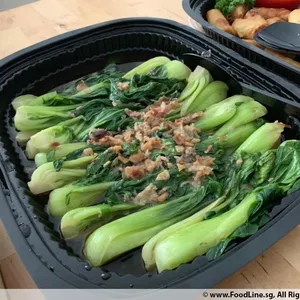 Siew Pak Choy with Garlic Onion <i> sauced with Cantonese Soy, Galic and Fry Shallot </i>