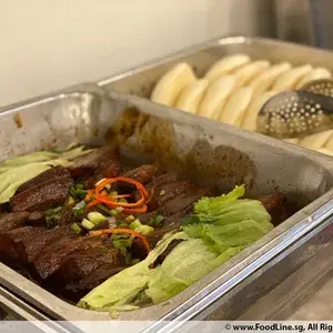 扣肉包 Chinese Bun w/ Stewed Pork