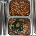 Sautéed squid in sambal dressing 招牌叁芭苏东