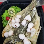 Deep Fried Sea Bass with Lychee 荔枝金目鲈