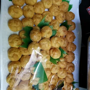 Miniature Cream Puff