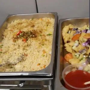Signature Wok-Fried Rice with Silver Fish 招牌银鱼炒饭
