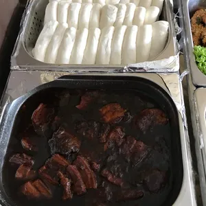 Braised Pork w/ Bun • 扣肉包(Chef's Recommended)