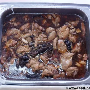 Braised Chicken w Sea Cucumber & Mushroom 海参焖香菇鸡