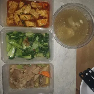 Dishes: 3 Dishes + 1 Soup
