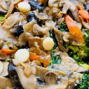 带子西兰花 Sauteed Broccoli w/ Scallop