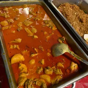 Signature Curry Chicken