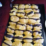 Mini Chocolate Éclair