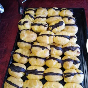 Mini Chocolate Éclair