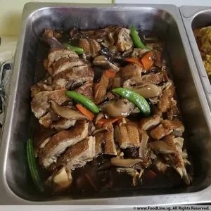 Braised Duck with Sea Cucumber 海参鸭