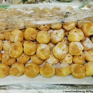 Custard Puffs