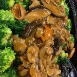 三菇西兰花 Broccoli w/ Assorted Mushroom