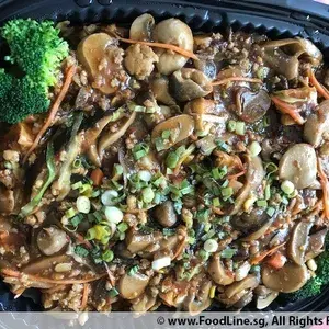 香菇肉酱扒豆腐	          Beancurd In Brown Sauce
