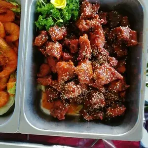 蜜汁排骨 Pork Ribs w/ Honey Sauce