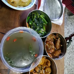 Tingkat (20 Days, 3 Dishes + Soup OR 4 Dishes)