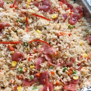 腊肠炒饭 Fried Rice w/ Sausage