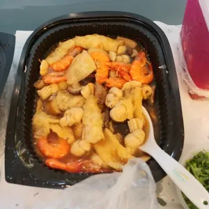 Fortune Seafood Treasure (Pacific Clam, Sea Cucumber, Fish Maw, Prawn)