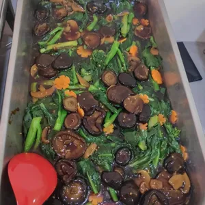 香菇芥兰 Kailan w/Mushrooms