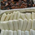 Braised Pork w/ Bun • 扣肉包(Chef's Recommended)