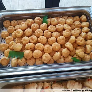 Miniature Cream Puff