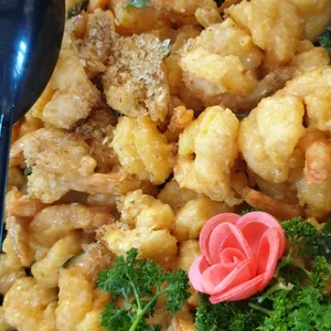 Shredded Golden Prawn Ball