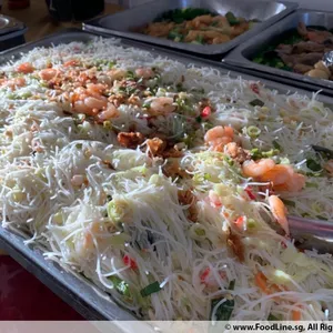 Fried Seafood White Bee Hoon