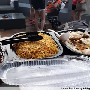 Hong Kong Fried Egg Noodles