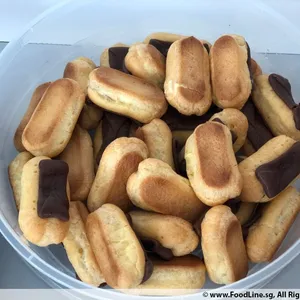Mini Chocolate Eclairs